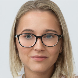 Юлия, предприниматель